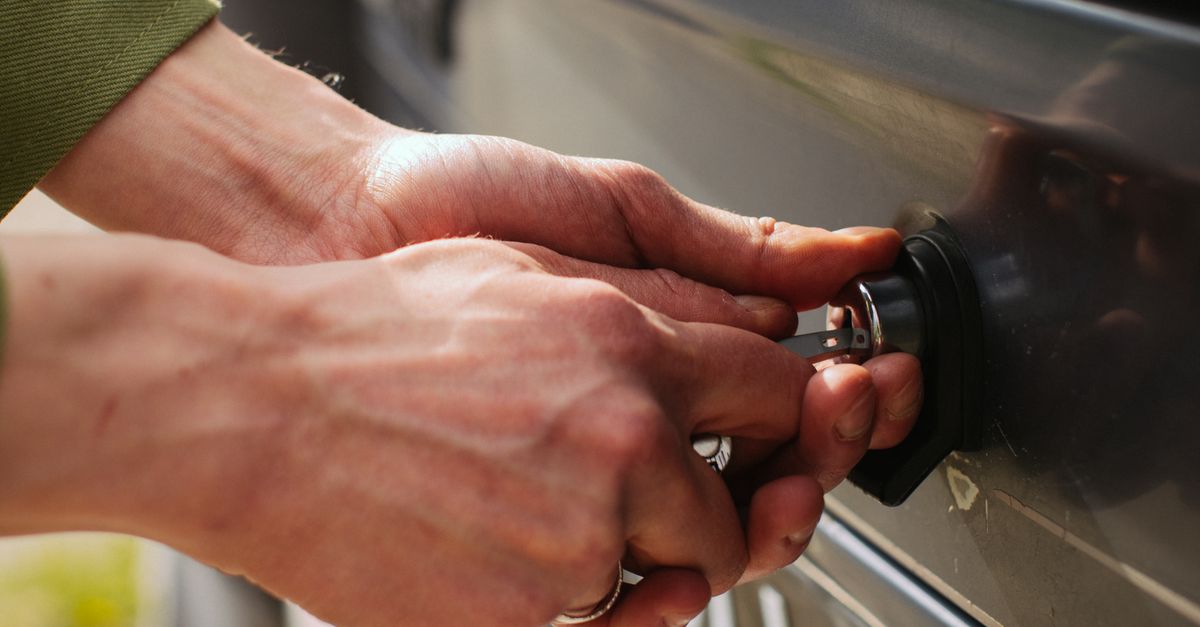 locksmith service technician — Columbia Locksmith SC